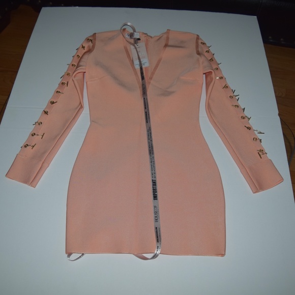 New House of CB Peach Calliah Bodycon Dress Size M - Picture 2 of 6